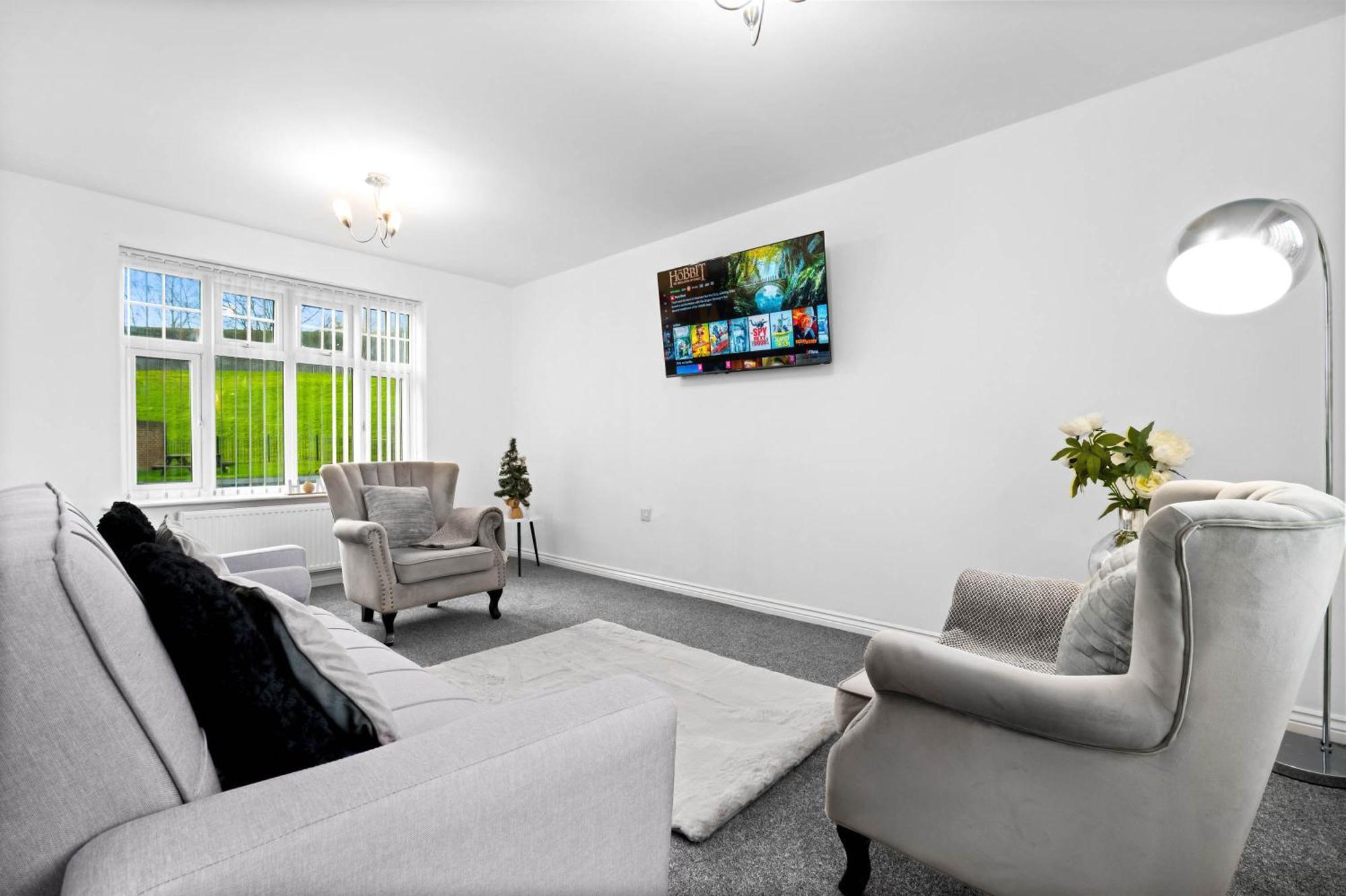 Harmony House 3 Bedroom New Build For Families, Contractors, Black Country Museum Sleeps 6 ทิปตัน ภายนอก รูปภาพ