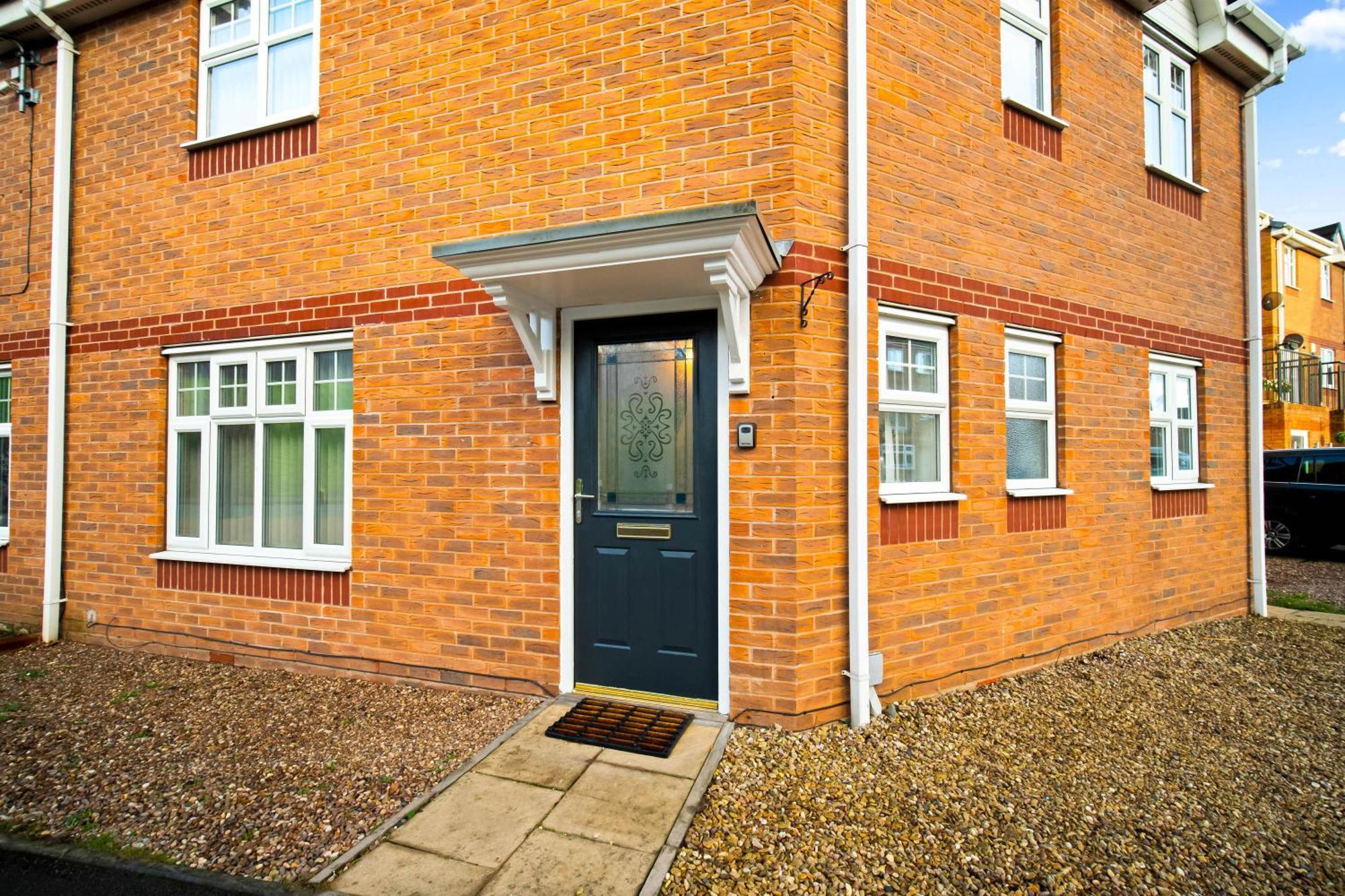 Harmony House 3 Bedroom New Build For Families, Contractors, Black Country Museum Sleeps 6 ทิปตัน ภายนอก รูปภาพ